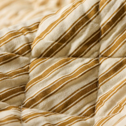 Quilt t�ppe - Sennepsgule striber