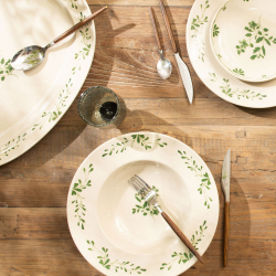 Ovalt serveringsfad ''Appoline'' - gr�n