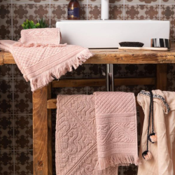 G�steh�ndkl�de ''Zo�'' - Rosa