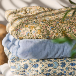 Quilt tppe - med sm blomster