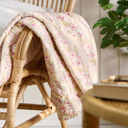 Quilt t�ppe - med multifarvede blomster