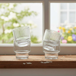 Drikkeglas - ''Pile of lines'' - 300 ml. 