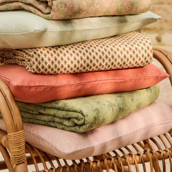 Quilt tppe - grnt m. blomsterranker