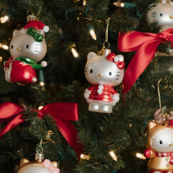 Glasornament "Hello Kitty" - med gaver