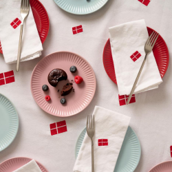 Stofserviet - ''Birthday'' 