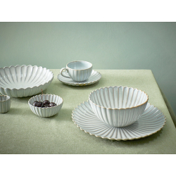 Dyb tallerken "White Lotus" - 24 cm.