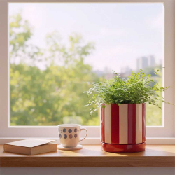 Urtepotte stribet r�d - 12,5 cm.