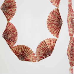 Hndlavet papirpynt - ''Greta'' - guirlande