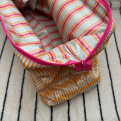 Coatet toilettaske - stor - orange/pink/creme