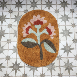 Badem�tte oval - tufted mustard