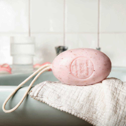 H�nds�be p� snor 200 g. - Rose