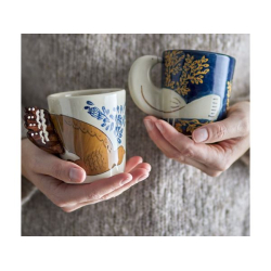 Kop med hank "Hezha" - hvid